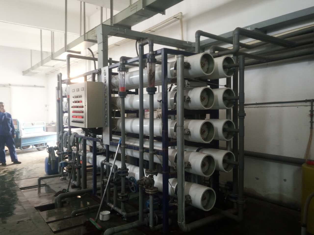 15噸雙級反滲透 15噸雙級反滲透